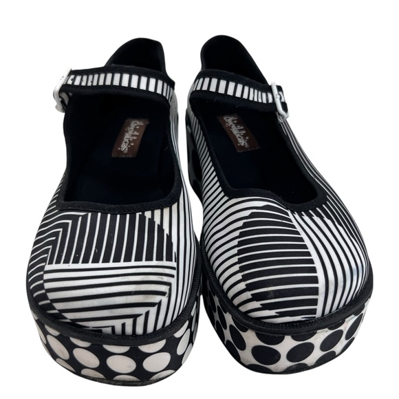 HOT CHOCOLATE DESIGNS  Chocolaticas Op Art Mary Jane Platforms - Picture 15 of 16